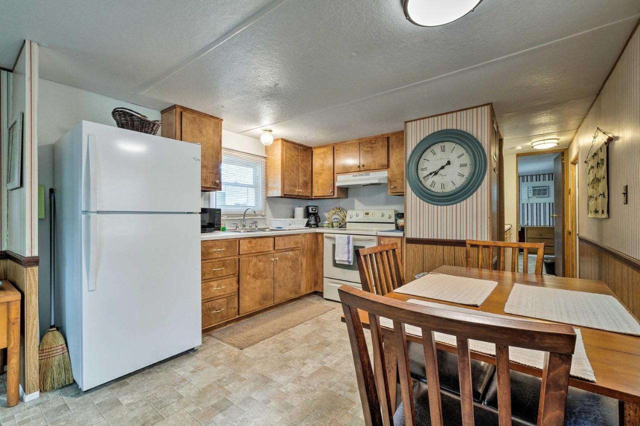 Cabin With Fire Pit, Walk To Steinhatchee River! エクステリア 写真