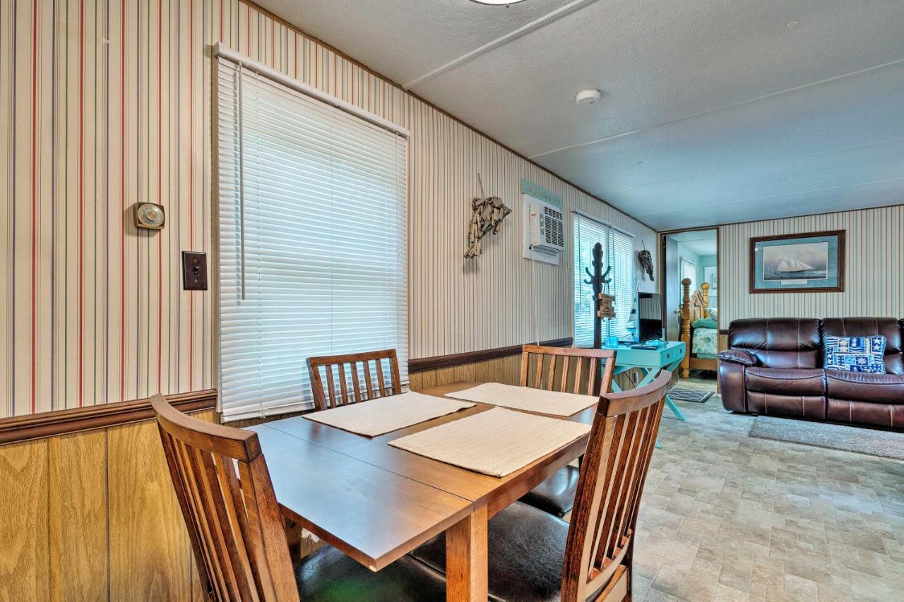 Cabin With Fire Pit, Walk To Steinhatchee River! エクステリア 写真